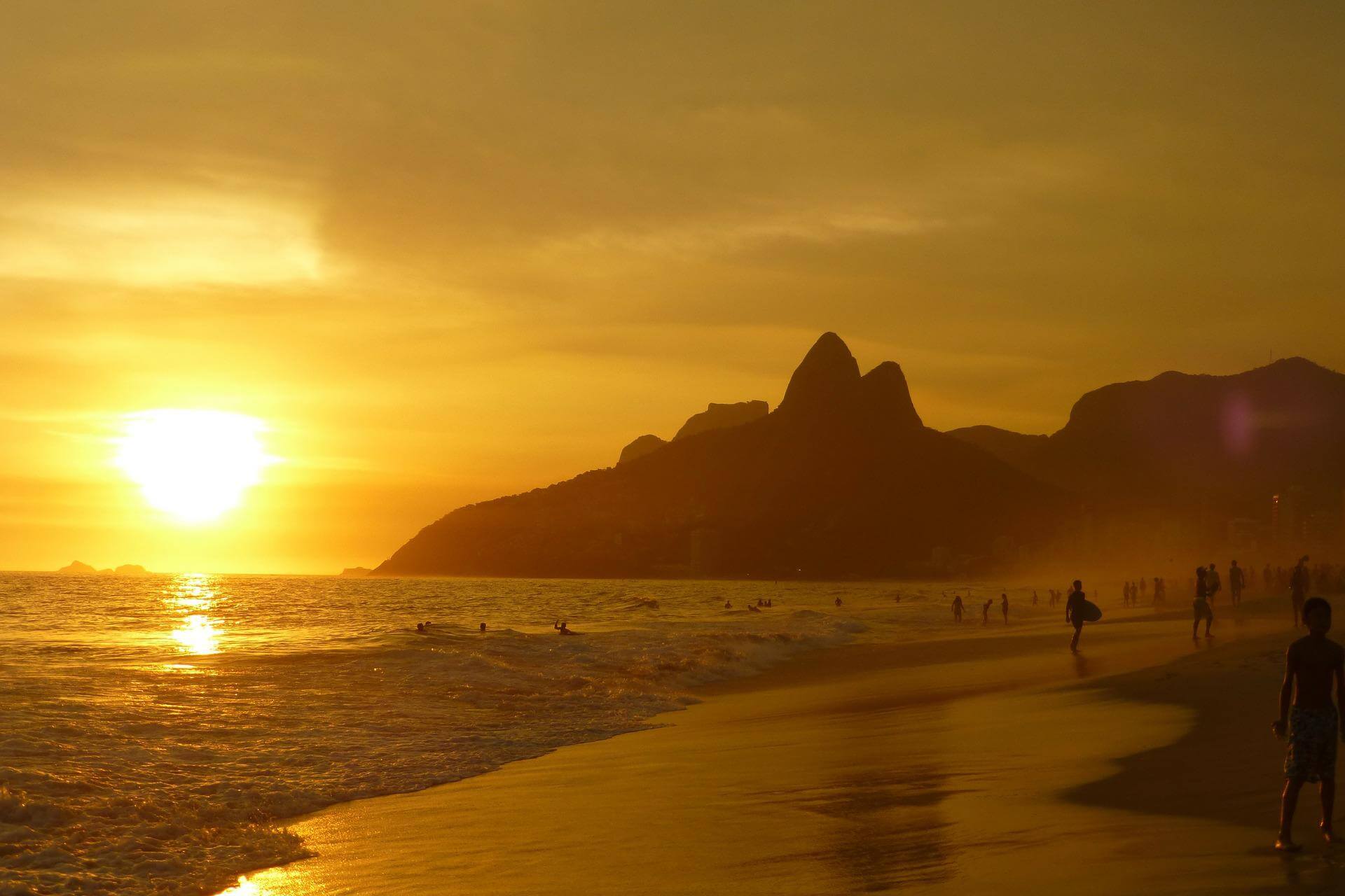 Digital Investigation. We are specialized in the Brazilian Market with access to many important data sources !